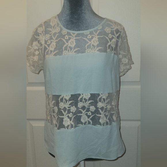 Forever 21 Elegant Lace Panel Light Blue & White Top - Picture 1 of 8